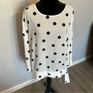 Worthington Blouse 🖤🤍🖤🤍